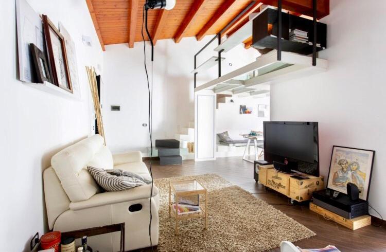Uloft Apartment Палермо Экстерьер фото